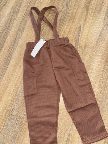 Pantalon avec bretelle Shein