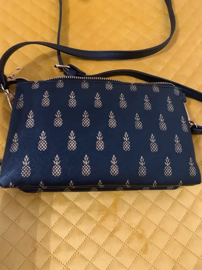 Sac à main Moa noir motif Ananas doré - photo numéro 9