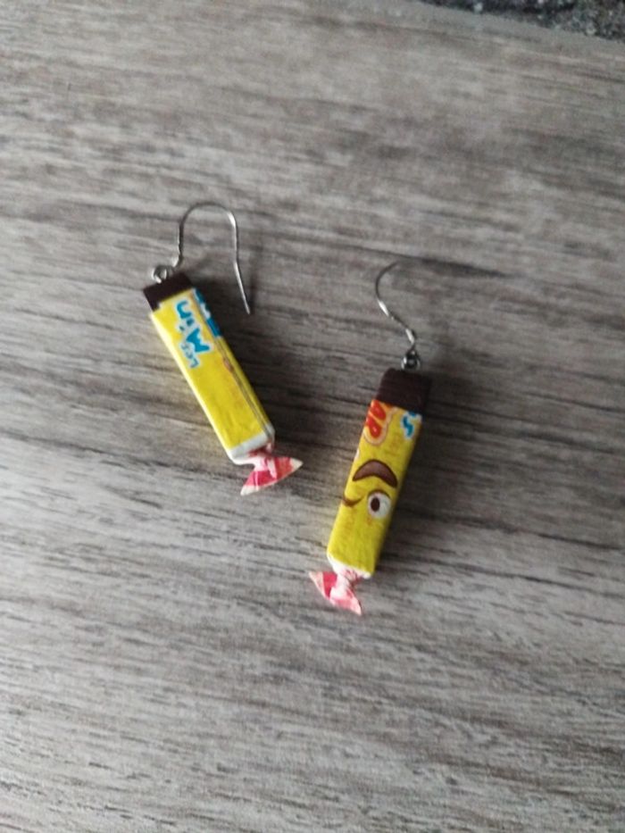 Boucles d'oreilles fantaisie - photo numéro 2