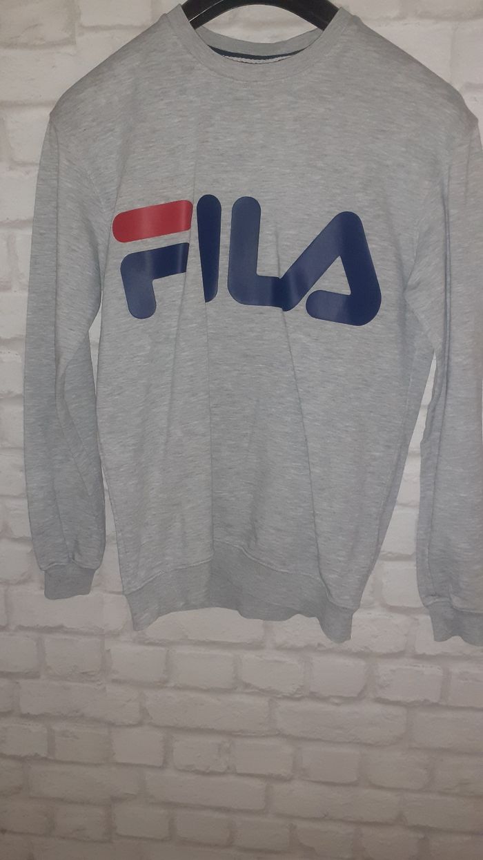 Pulls Fille