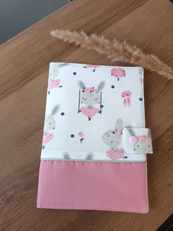 Protège carnet santé