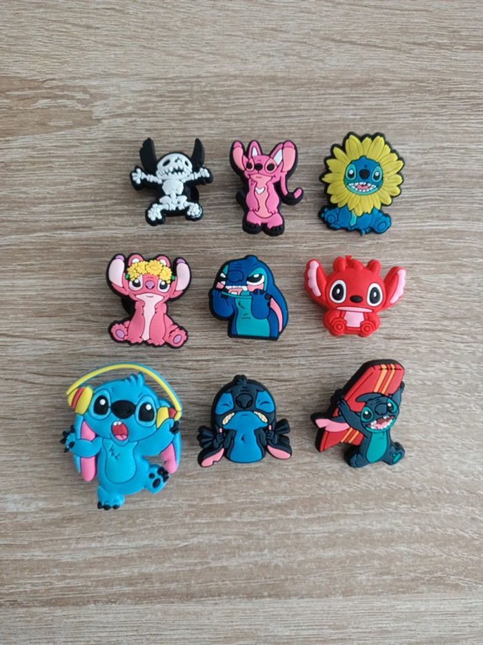 Charms bijoux crocs sabot Angel et stitch