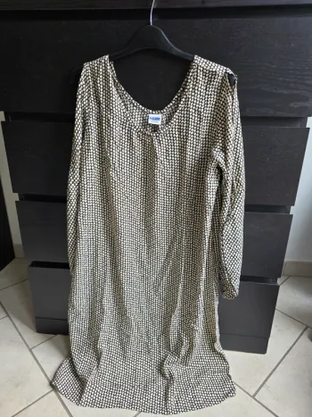 robe fine noire et blanche Oltremare