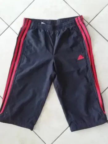 Bermuda - Pantacourt Adidas 11 - 12 Ans.