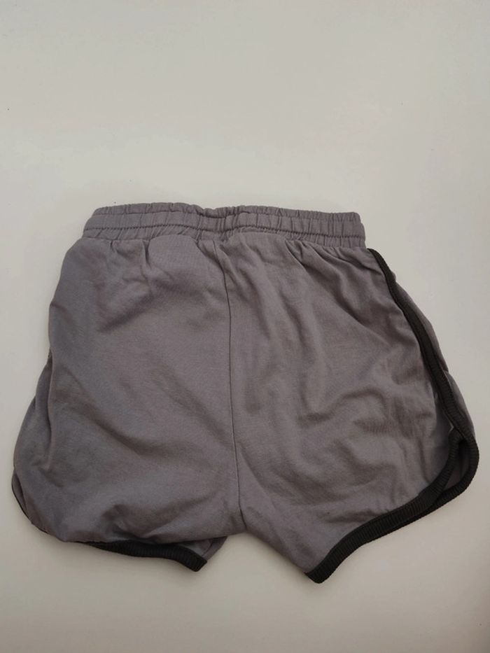 Short 86cm - photo numéro 3