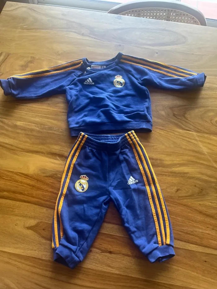 Ensemble jogging réal Madrid