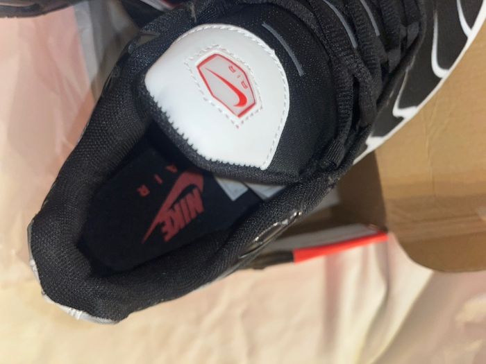 Nike TN noire et blanche - photo numéro 3