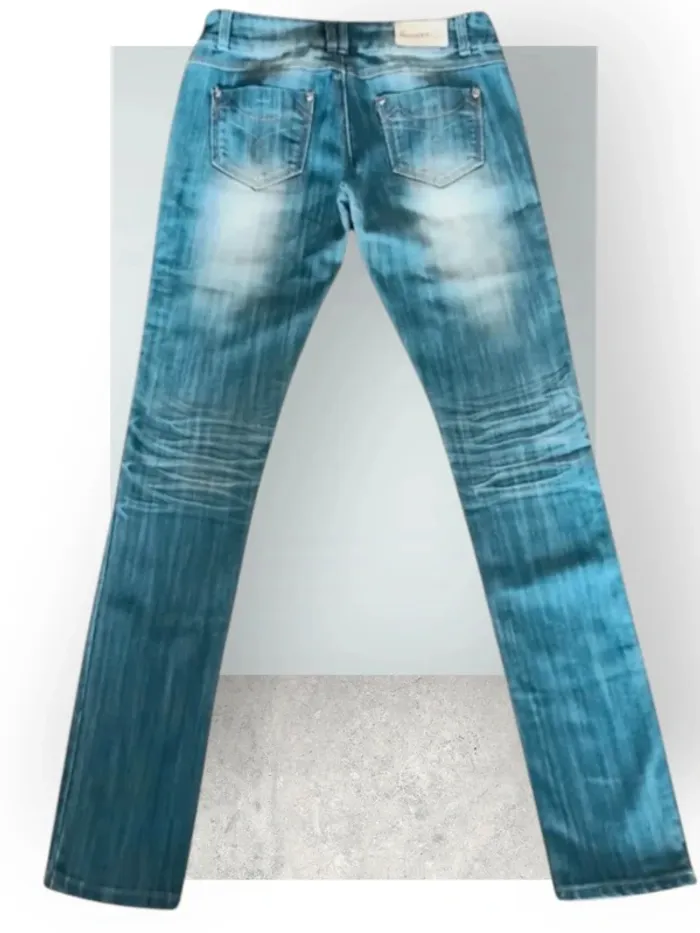 Jean REVERS jeans coupe droite ,taille basse ,texture extensible - photo numéro 8