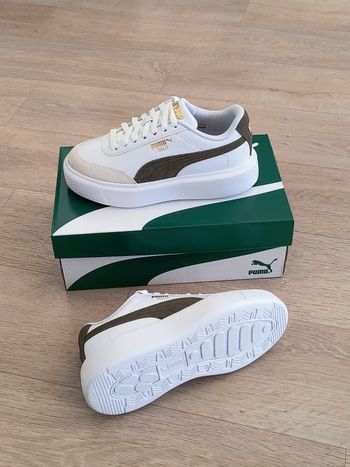 Baskets chaussures puma Oslo Maja archive taille 35.5 neuves 