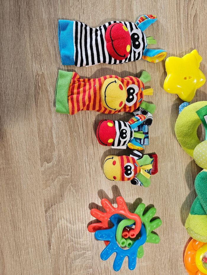 Lot de jouets bébé - photo numéro 7