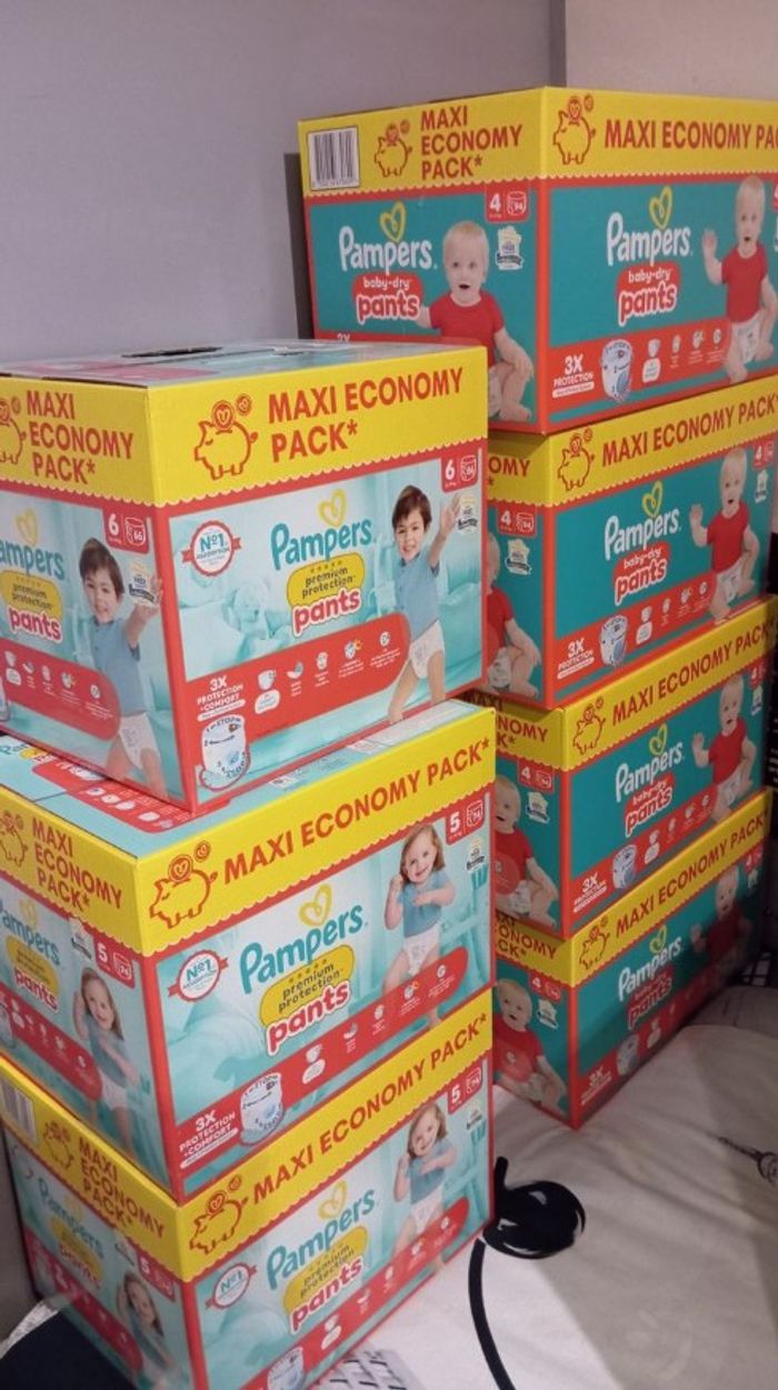 Pampers toute taille neuf jamais ouvert - photo numéro 6