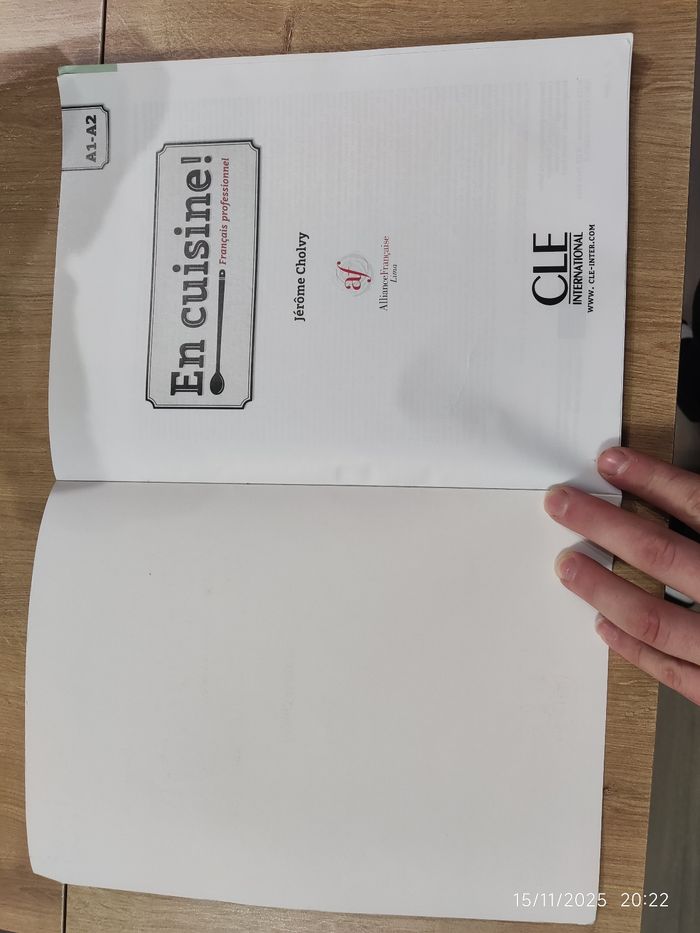 Livre d'apprentissage de langue française - photo numéro 4