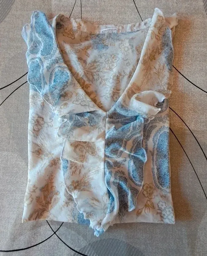 Blouse NEUVE pour femme taille 48 - photo numéro 4