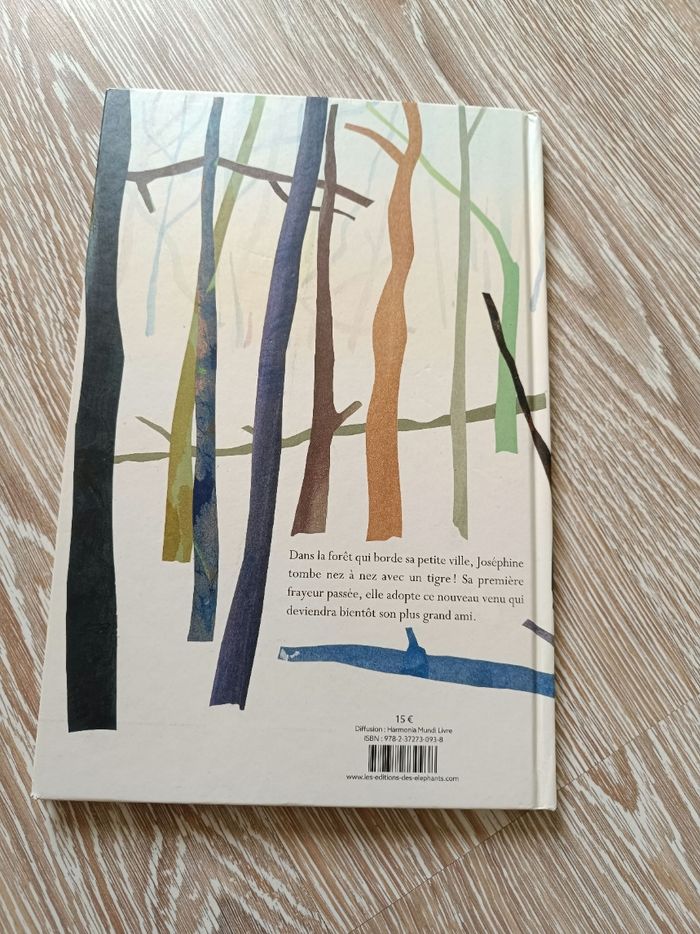 Livre tigre - photo numéro 2