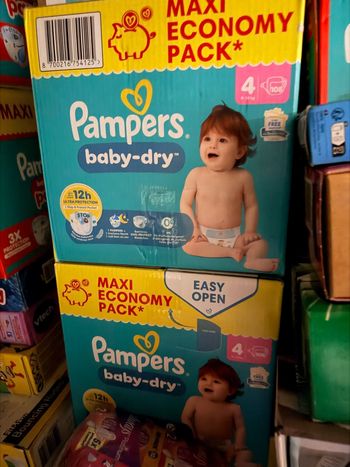 Pampers 