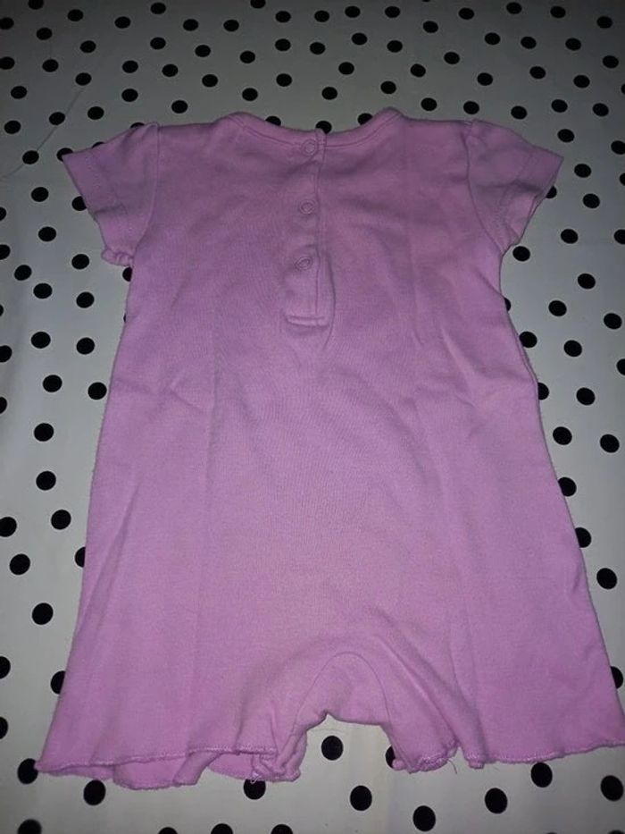 Barboteuse fille 1 mois - photo numéro 3