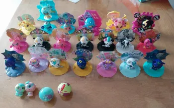 Lot 25 Zoobles