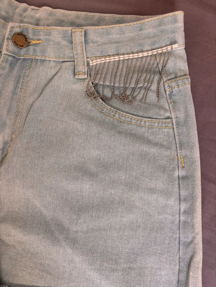 Short en jean clair fantaisie poche - photo numéro 2
