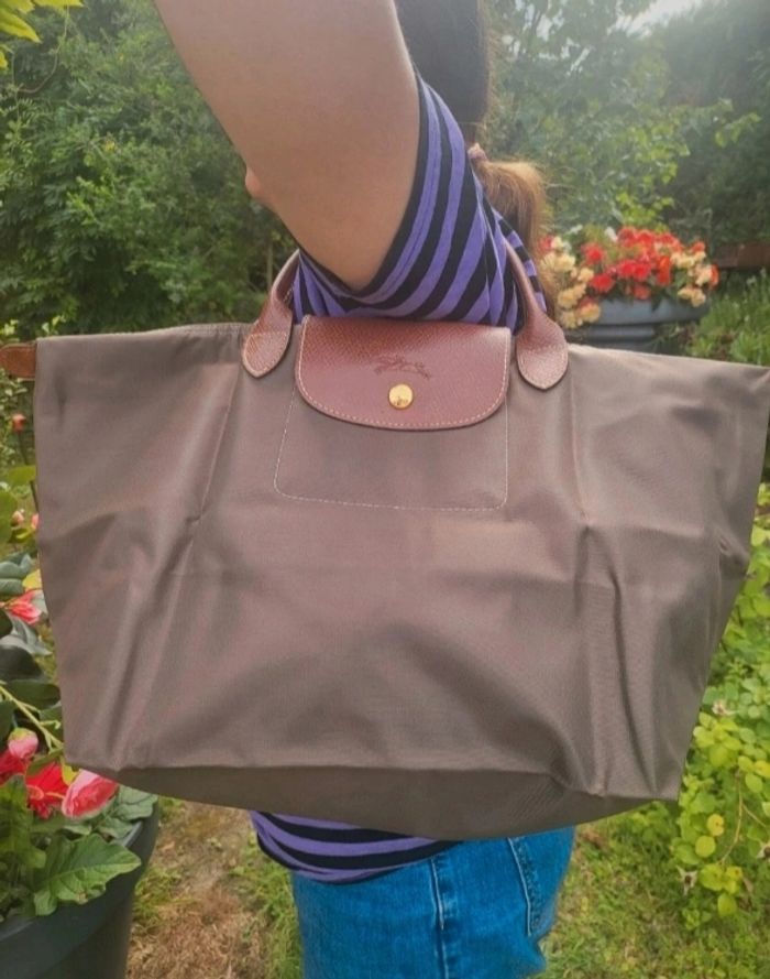 Sac à main ou l épaule brillante marron/ kaki - photo numéro 10