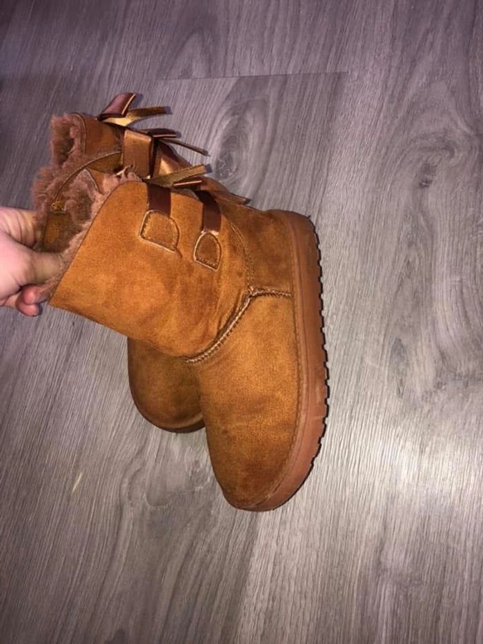 Bottes fille taille 30 - photo numéro 3