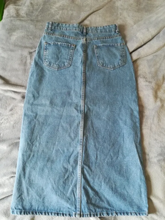 Longue jupe en jean bleu, sens fente, taille M - photo numéro 2