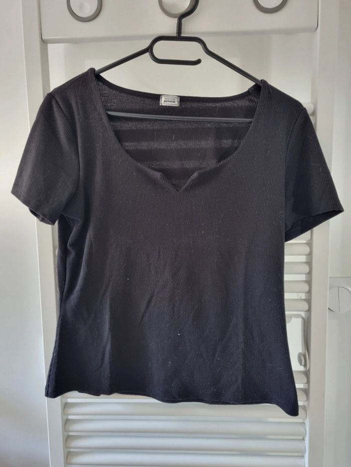 Tee shirt