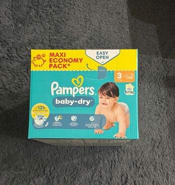 Carton de couches Pampers Baby-Dry – Taille 3