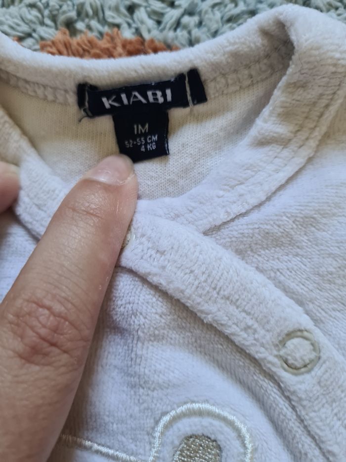 Pyjama - 1 mois - photo numéro 3