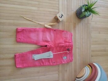 Pantalon ikks 3mois neuf fille