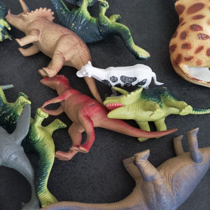 Lot dinausores + 3 autres animaux - photo numéro 3