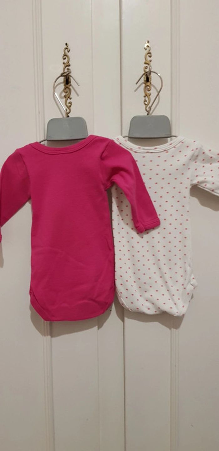 Lot bodies petit bateau 3 mois - photo numéro 5