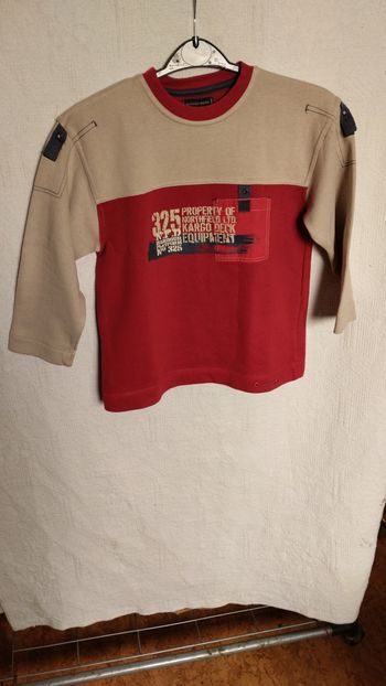 Haut manches longues beige/rouge – 8 ans