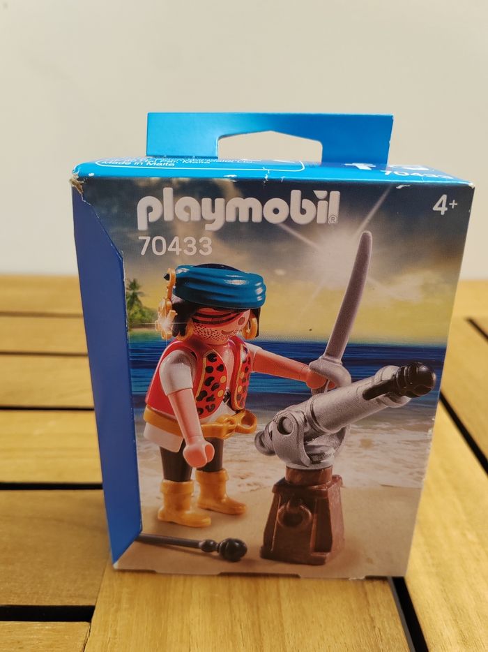 Playmobil