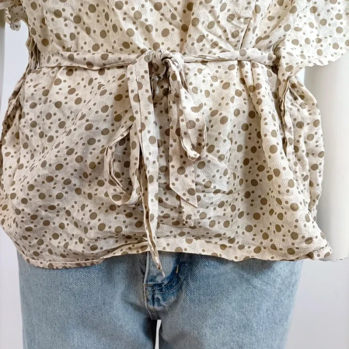 Haut fluide Somewhere imprimé pois beige noué à la taille, col V, T40 A1577 - photo numéro 3