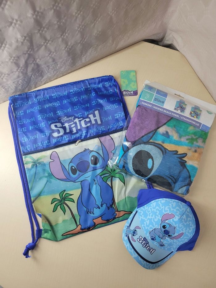 🌺Neuf🌺 Stitch