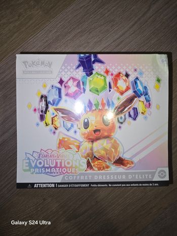 Pokemon etb coffret dresseur d'élite evolutions prismatiques 8.5 