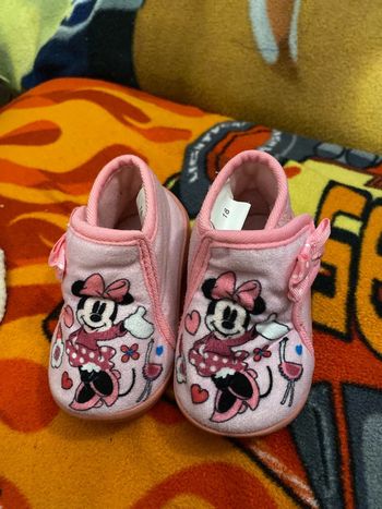 Chausson Disney taille 18