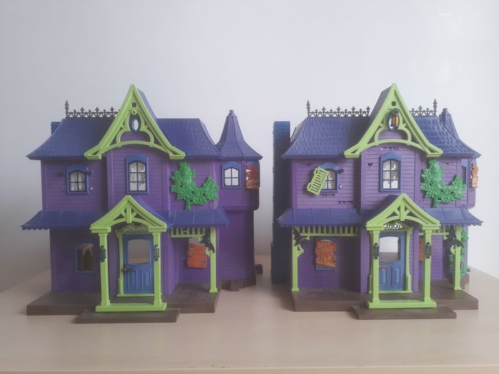 Lot de 2 manoirs hantées Scooby Doo - articles en parfait état