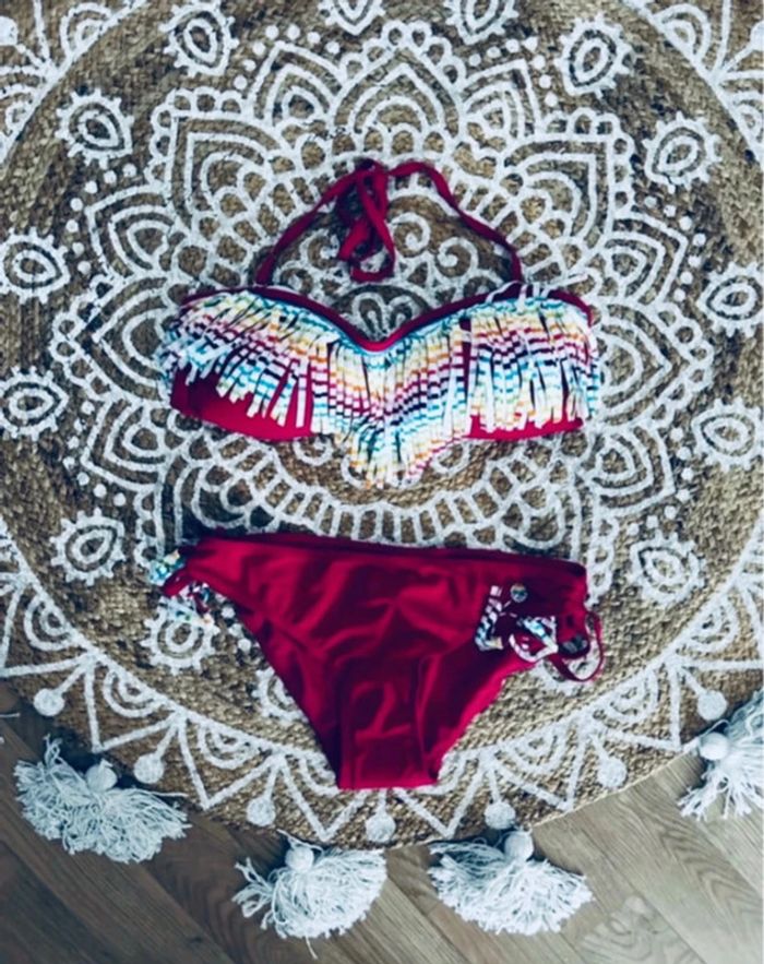 Jolie maillot bain neuf étiquette taille XL 42