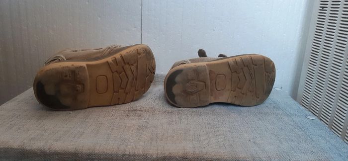 Chaussures T 26 - photo numéro 6