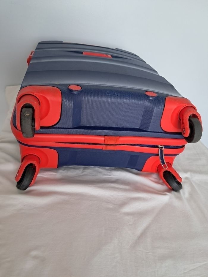 Petite valise - photo numéro 3