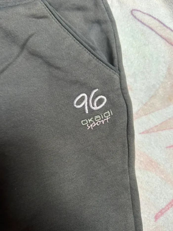 Bas de jogging - photo numéro 3