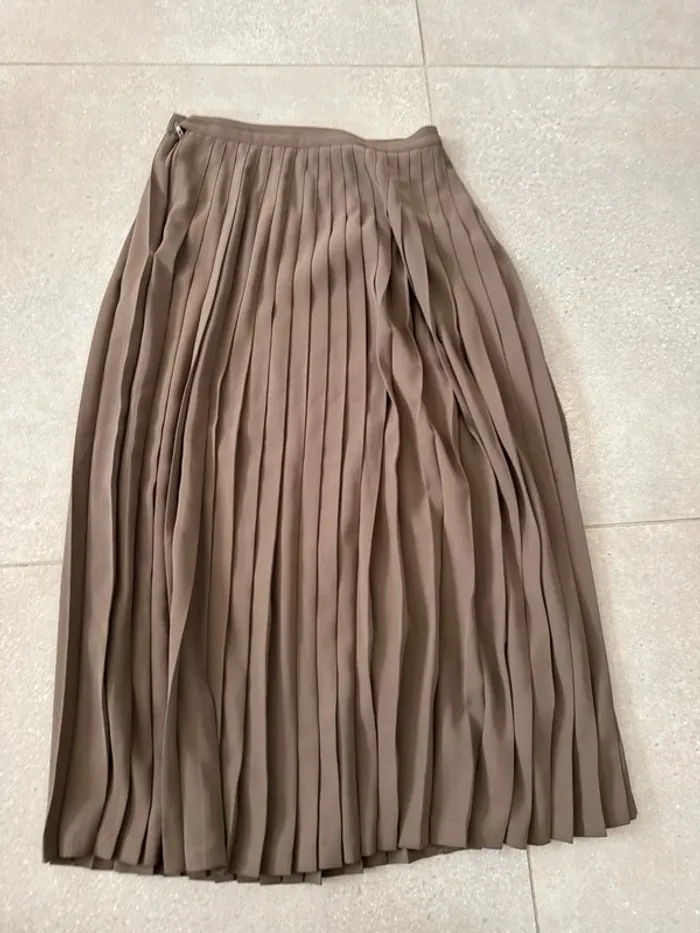 Longue jupe plissée Irié, taille S, très bon état, 34x80cm - photo numéro 3