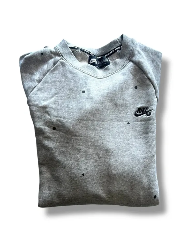 Pull Nike SB