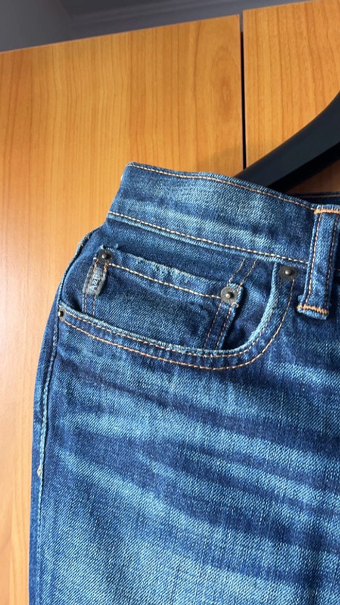 Jean brut Abercrombie&Fitch W32 L30 - photo numéro 4