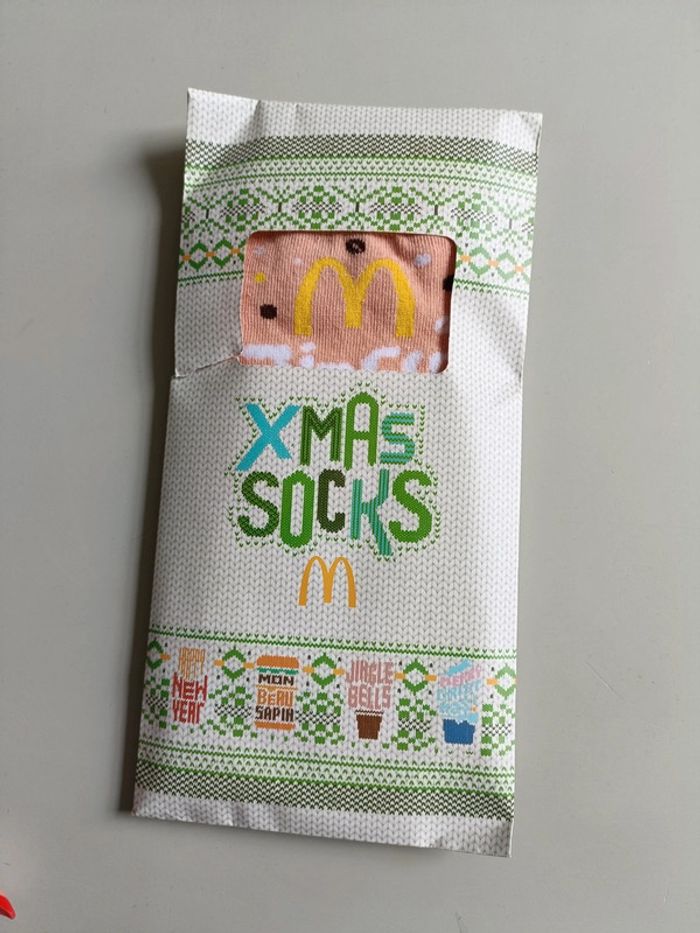 Chaussettes McDonald's neuf dans son emballage