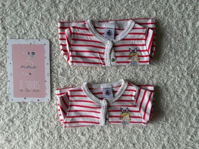 Lot deux gilets rayé blanc et rouge petit bateau taille 3 mois - photo numéro 4