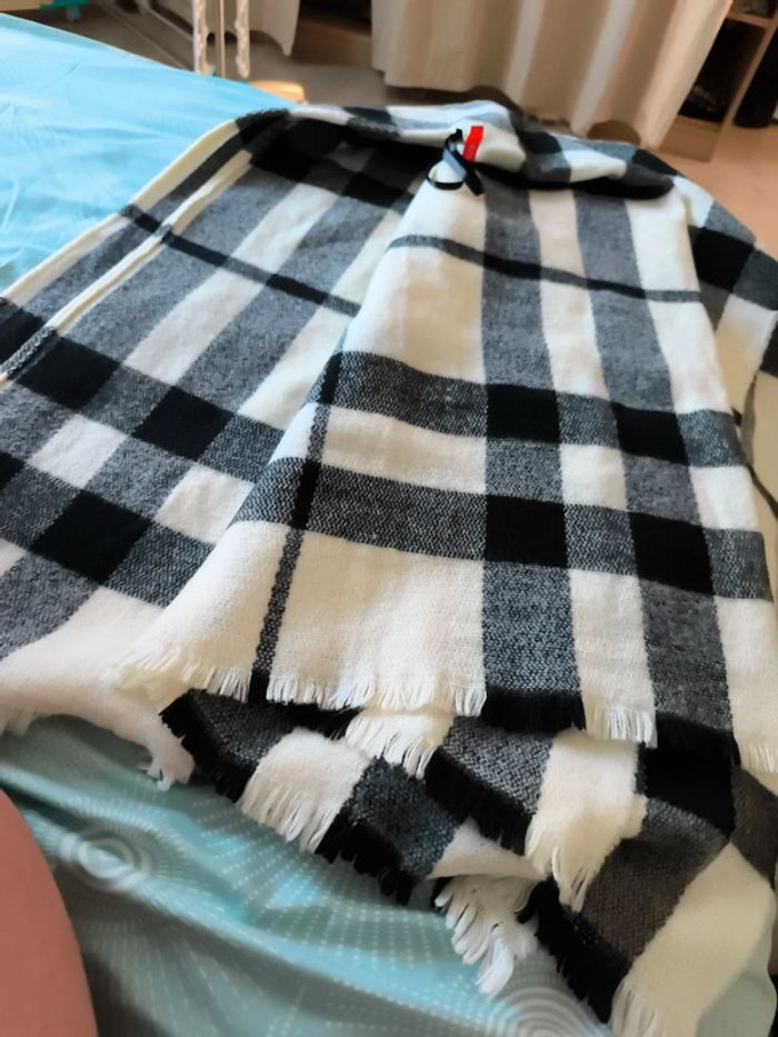 Poncho - photo numéro 2