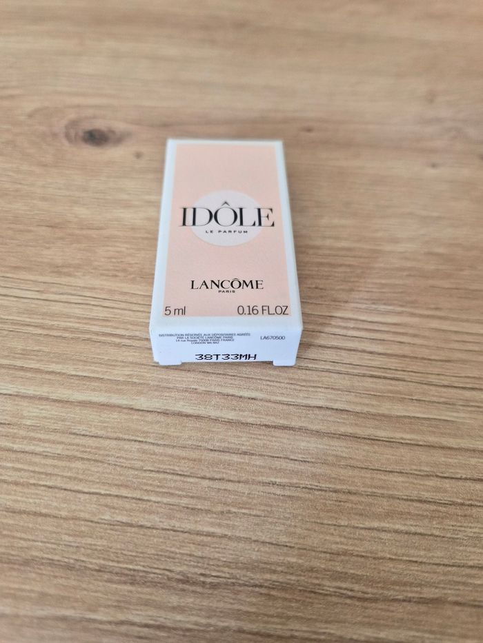 Miniature de parfum Idole Lancôme - photo numéro 2