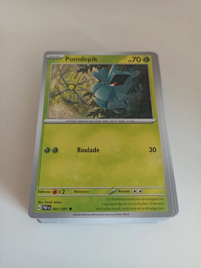 Lot 65 cartes Pokémon EV4.5